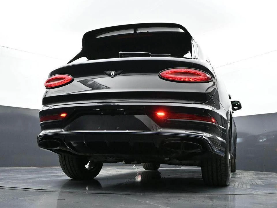 2025 Bentley Bentayga - Image 4 of 10
