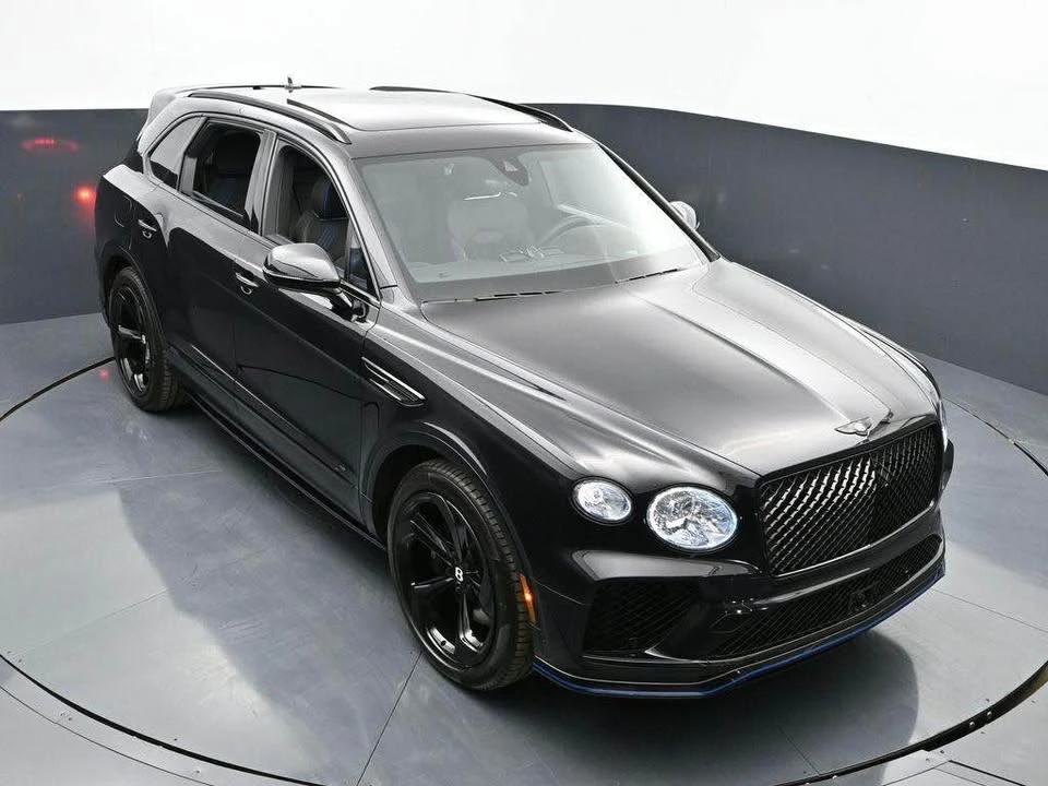 2025 Bentley Bentayga - Image 3 of 10