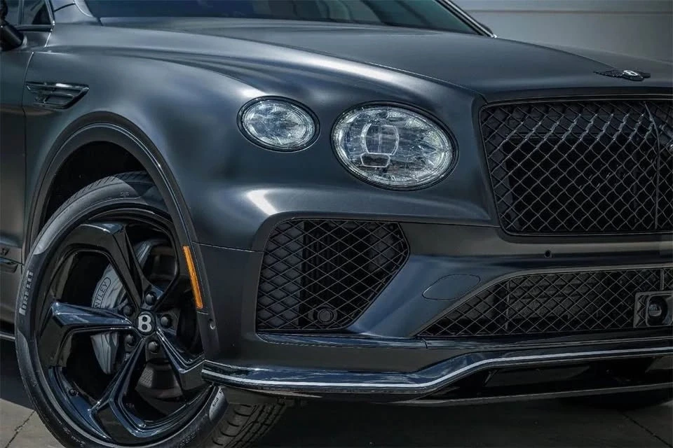 2025 Bentley Bentayga - Image 6 of 12
