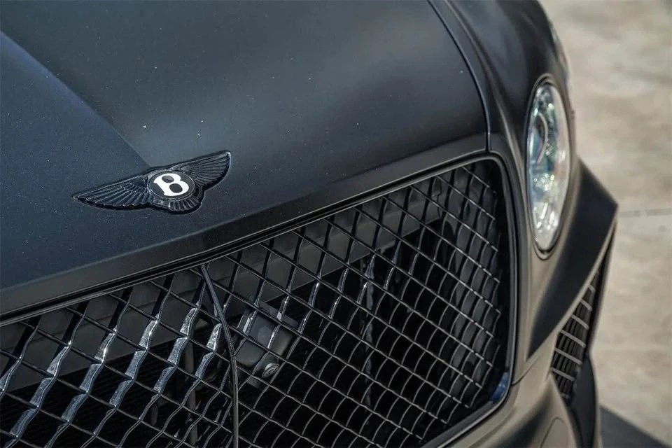 2025 Bentley Bentayga - Image 5 of 12