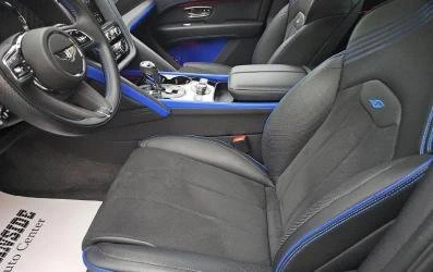 2025 Bentley Bentayga - Image 4 of 6