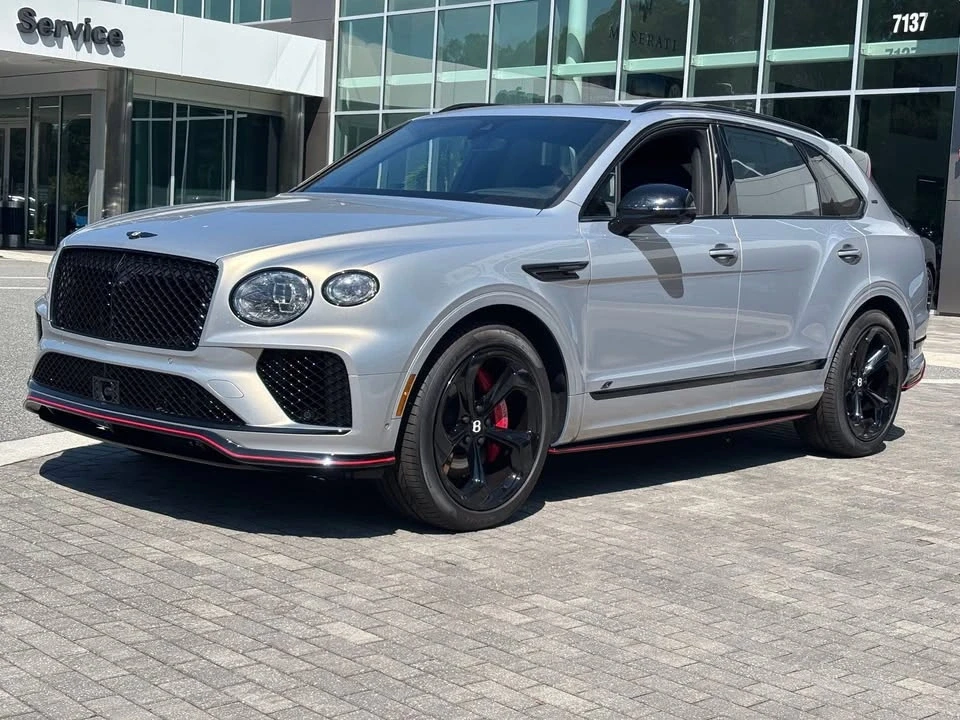 2025 Bentley Bentayga - Image 7 of 20
