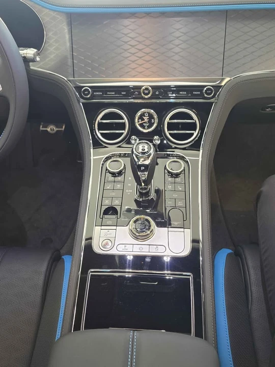 2025 Bentley Continental GT 3rd Gen - Image 8 of 14