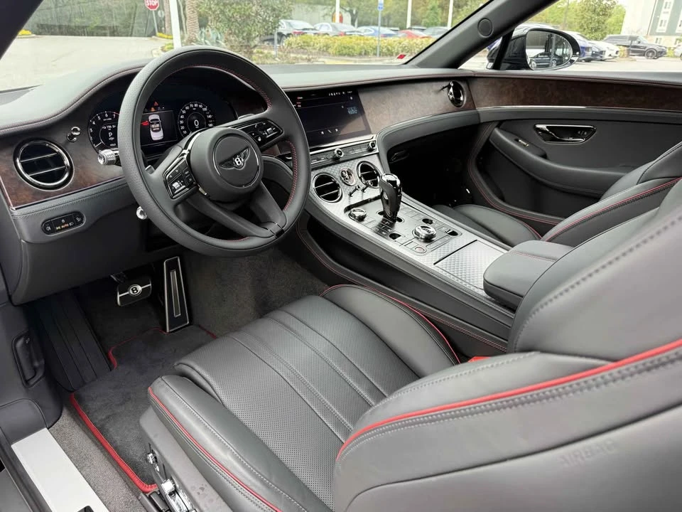 2025 Bentley Continental GTC - Image 7 of 9