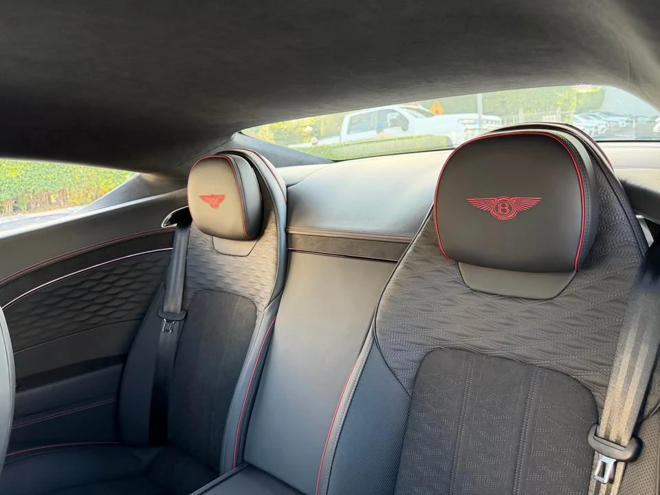 2025 Bentley Continental GT Speed 3rd Gen - Image 9 of 14