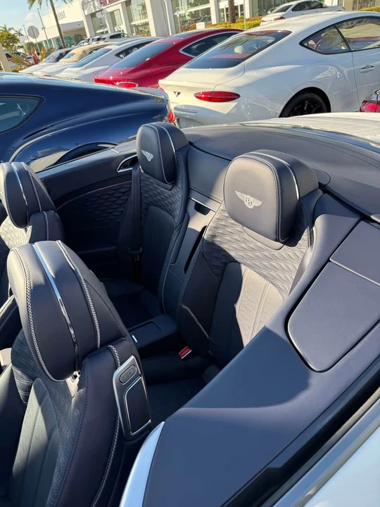 2025 Bentley Continental GTC - Image 9 of 13