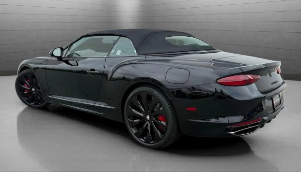 2025 Bentley Continental GT Mulliner 3rd Gen - Image 3 of 11