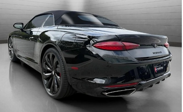 2025 Bentley Continental GT Mulliner 3rd Gen - Image 5 of 11