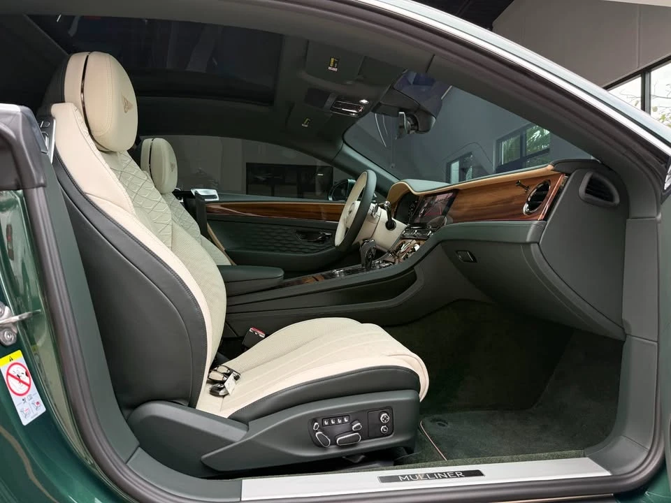 2025 Bentley Continental GT Mulliner 3rd Gen - Image 14 of 20
