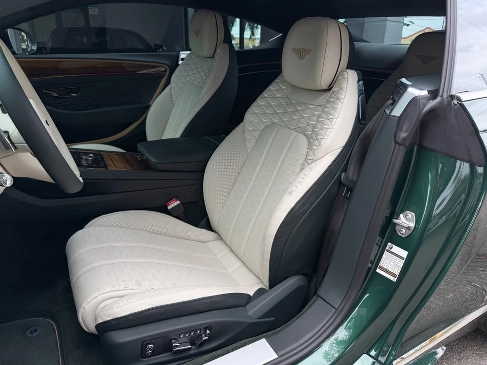 2025 Bentley Continental GT Mulliner 3rd Gen - Image 11 of 20