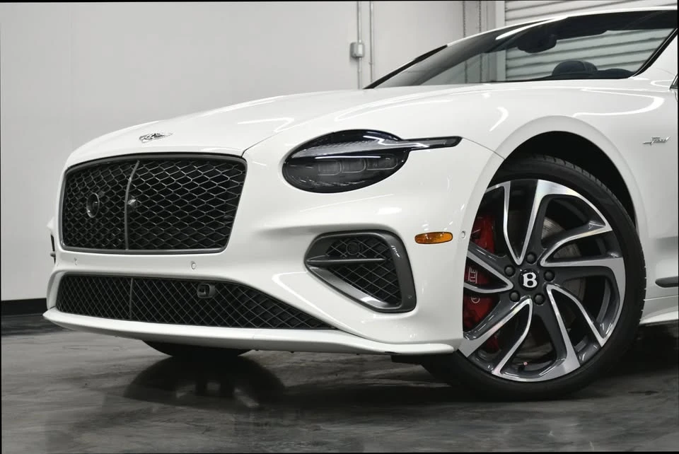 2025 Bentley Continental GT Speed 3rd Gen - Image 3 of 19