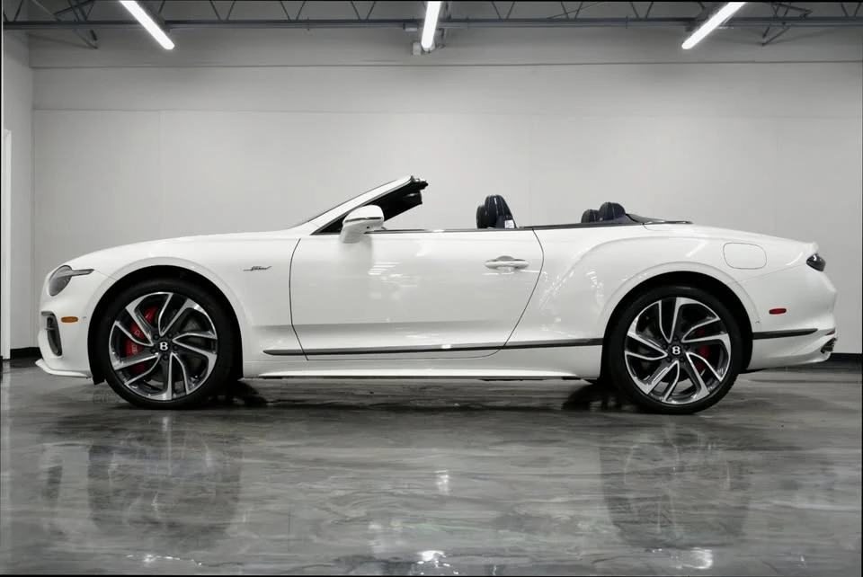 2025 Bentley Continental GT Speed 3rd Gen - Image 12 of 20