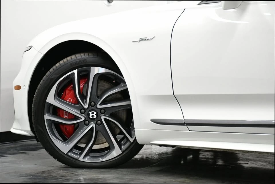 2025 Bentley Continental GT Speed 3rd Gen - Image 9 of 20