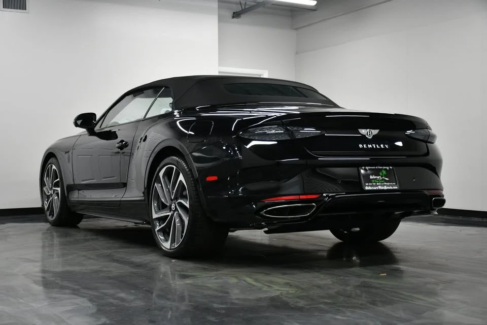2025 Bentley Continental GT Speed 3rd Gen - Image 5 of 20