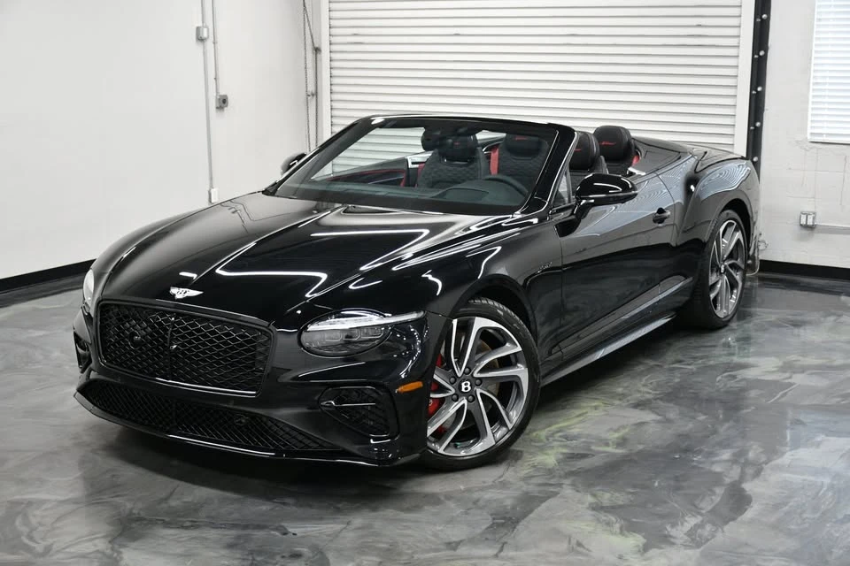 2025 Bentley Continental GT Speed 3rd Gen - Image 2 of 20