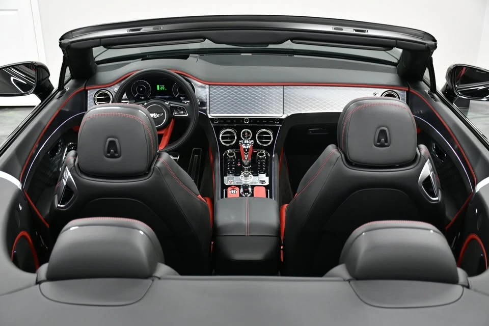 2025 Bentley Continental GT Speed 3rd Gen - Image 11 of 13