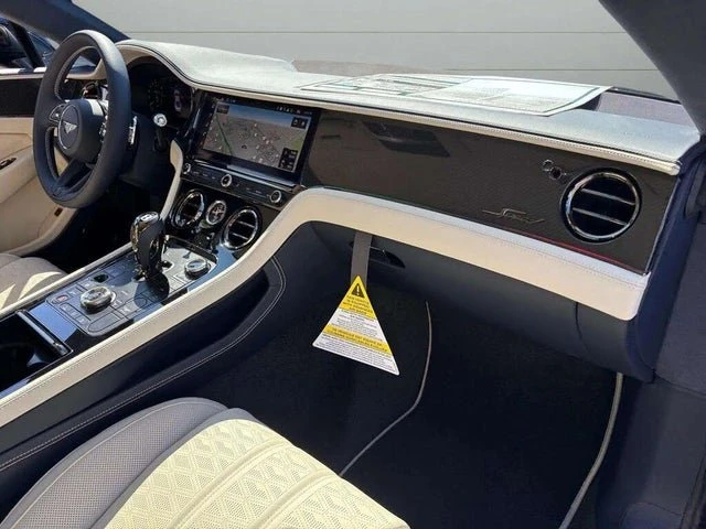 2025 Bentley Continental GT Speed 3rd Gen - Image 18 of 20