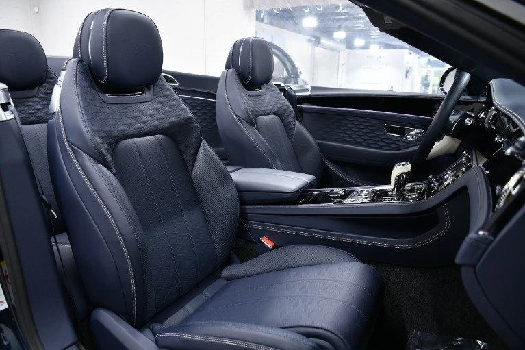 2025 Bentley Continental GTC - Image 20 of 20