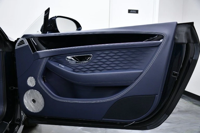 2025 Bentley Continental GTC - Image 18 of 19