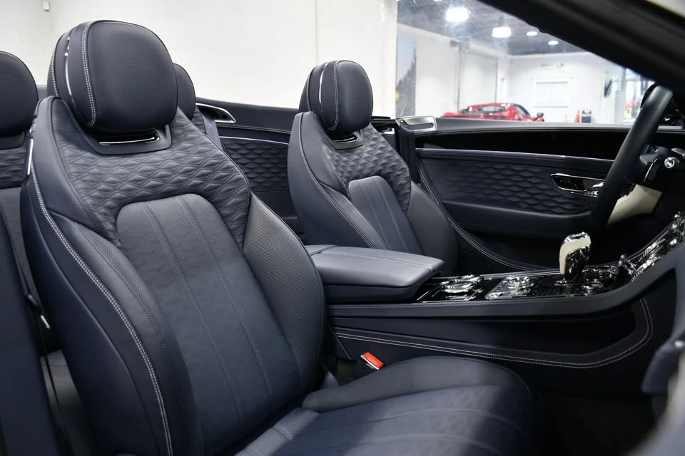 2025 Bentley Continental GTC - Image 20 of 20