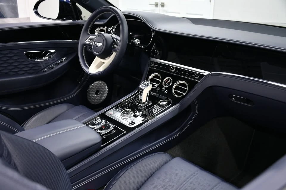 2025 Bentley Continental GTC - Image 17 of 20