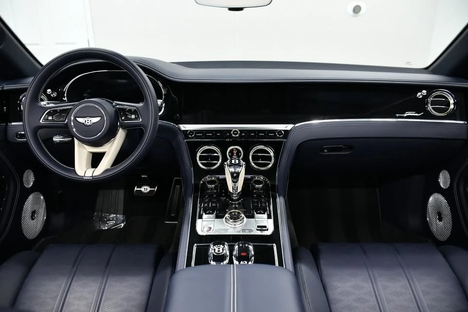 2025 Bentley Continental GTC - Image 16 of 20