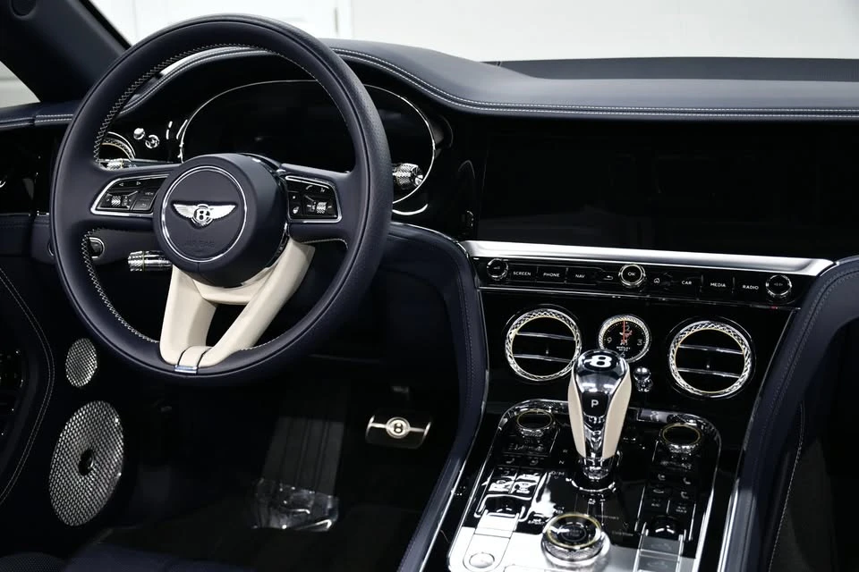 2025 Bentley Continental GTC - Image 20 of 20