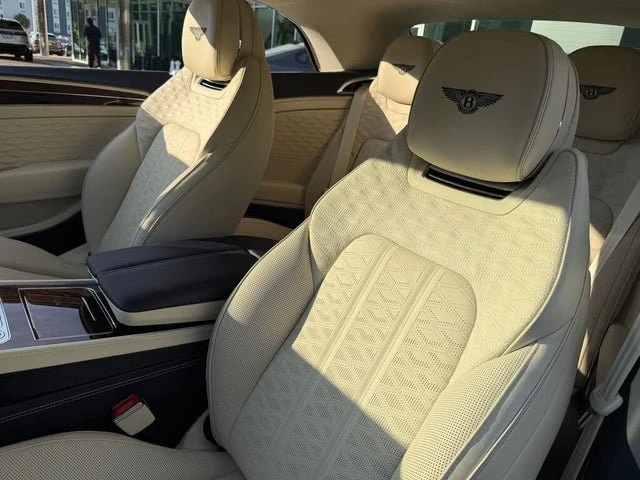 2025 Bentley Continental GTC - Image 17 of 17