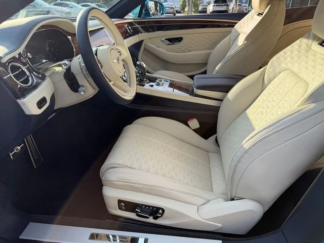 2025 Bentley Continental GTC - Image 16 of 17