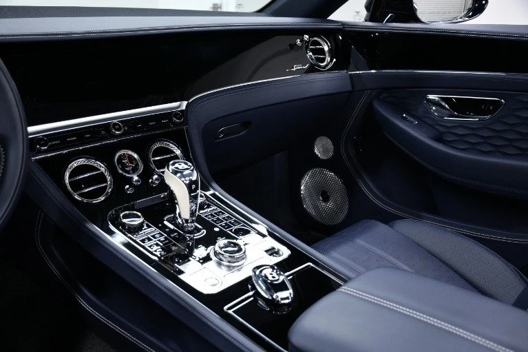 2025 Bentley Continental GTC - Image 19 of 20