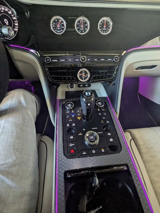 2025 Bentley Continental - Image 11 of 17