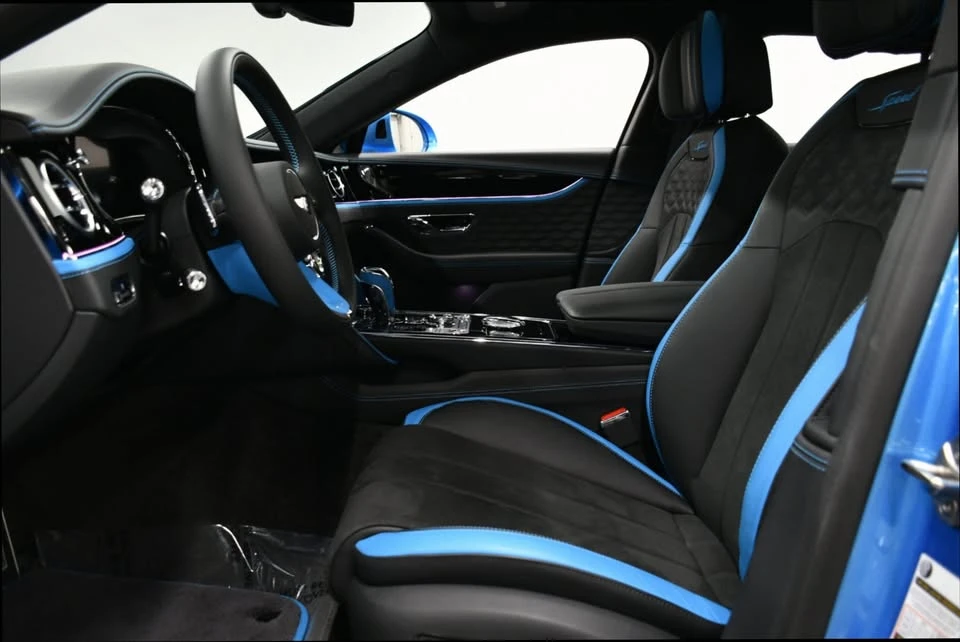 2025 Bentley Continental GT 4th Gen - Image 12 of 20