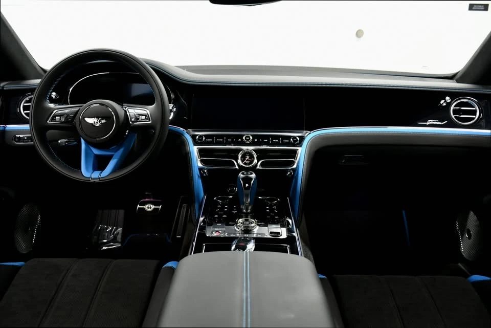 2025 Bentley Continental GT 4th Gen - Image 15 of 20