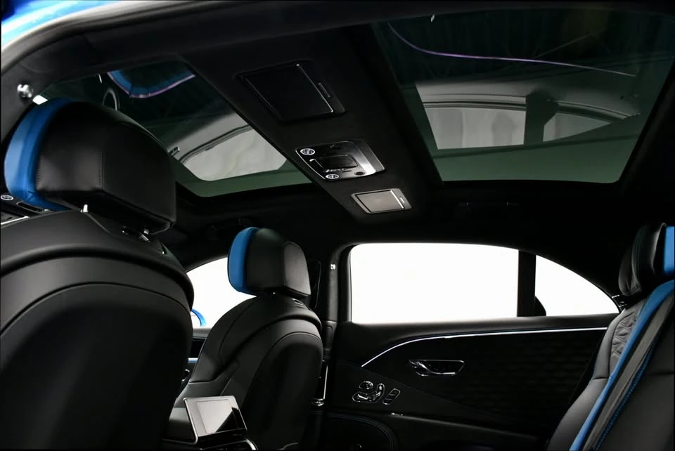 2025 Bentley Continental GT 4th Gen - Image 19 of 20