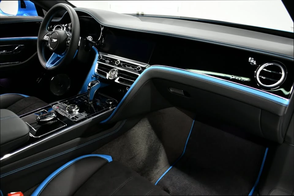2025 Bentley Continental GT 4th Gen - Image 19 of 20