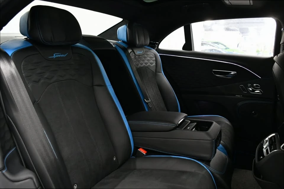 2025 Bentley Continental GT 4th Gen - Image 18 of 20