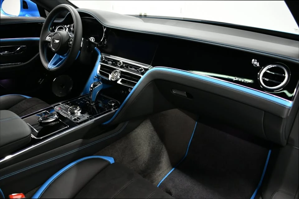 2025 Bentley Continental GT 4th Gen - Image 19 of 20