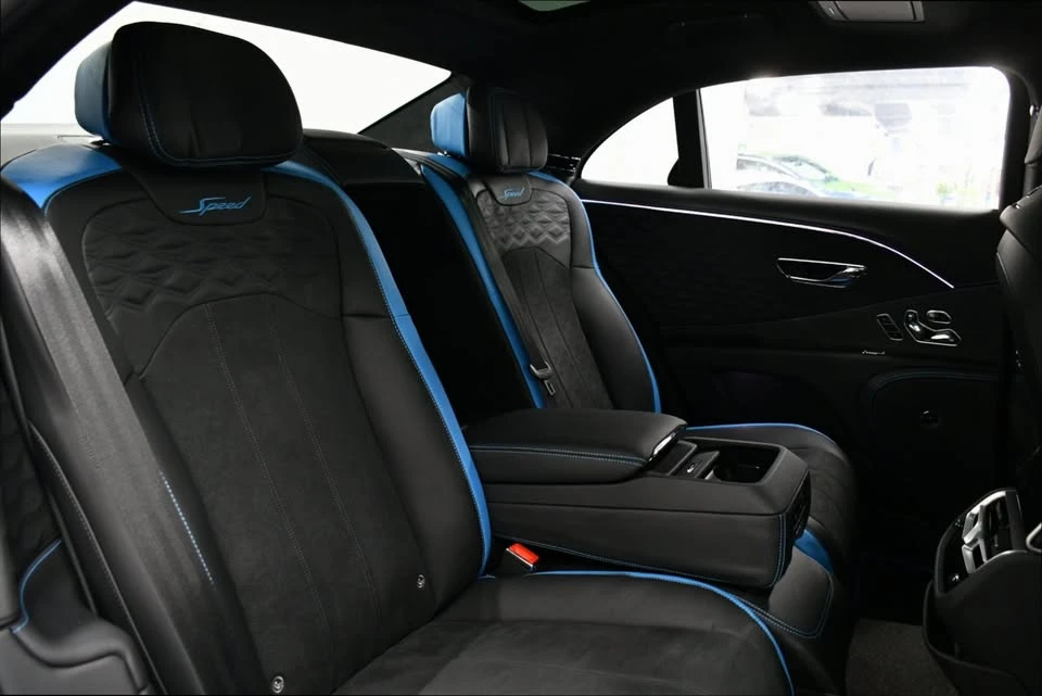 2025 Bentley Continental GT 4th Gen - Image 18 of 20