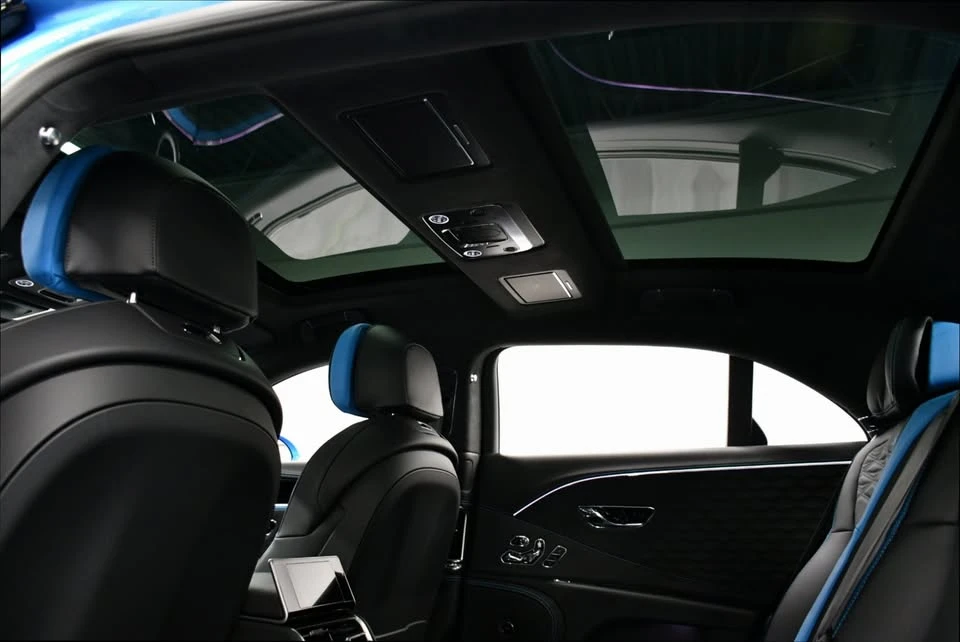 2025 Bentley Continental GT 4th Gen - Image 17 of 20