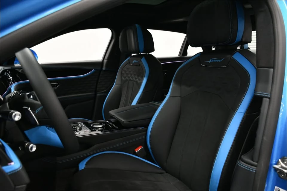 2025 Bentley Continental GT 4th Gen - Image 12 of 19
