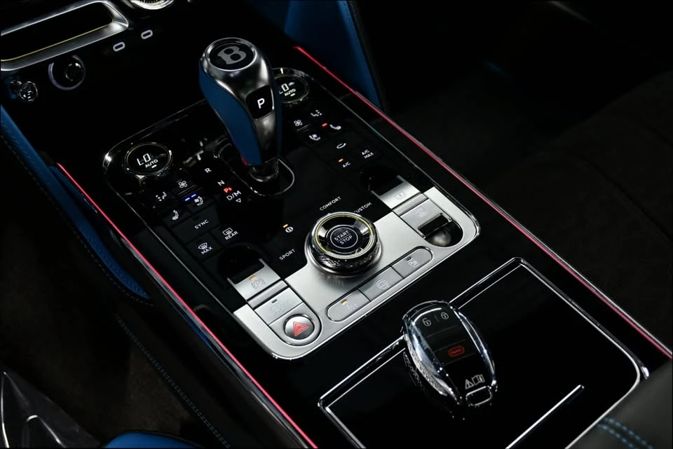 2025 Bentley Continental - Image 17 of 20