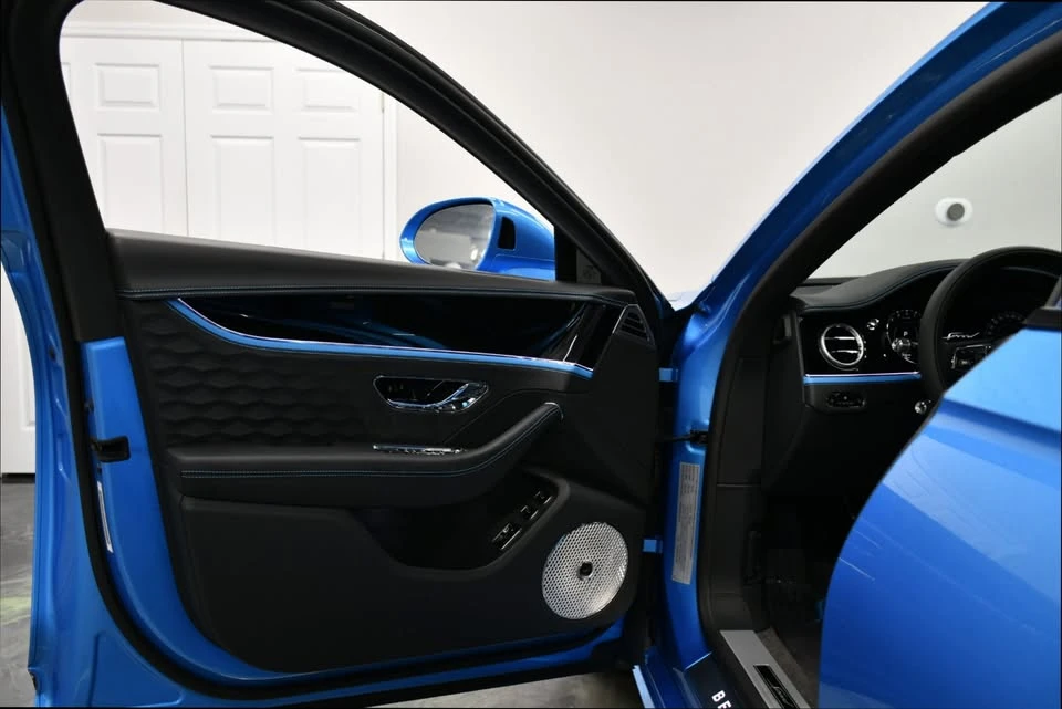 2025 Bentley Continental - Image 10 of 20