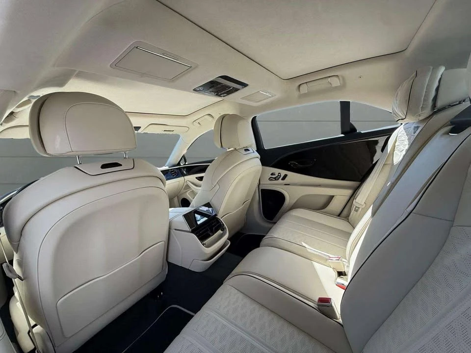 2025 Bentley Continental - Image 12 of 13