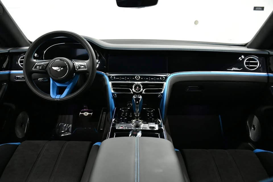 2025 Bentley Continental - Image 13 of 20