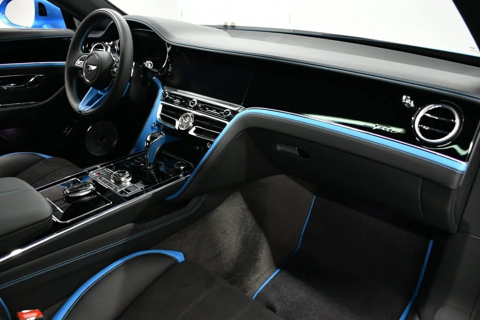2025 Bentley Continental GT Speed 3rd Gen - Image 18 of 19