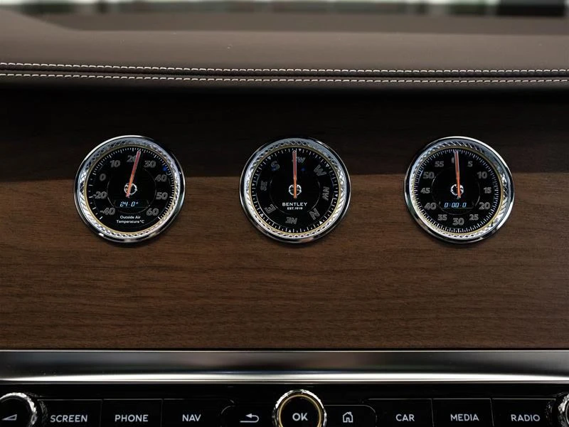 2025 Bentley Continental - Image 15 of 19