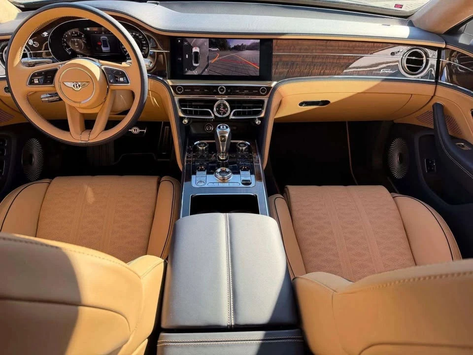 2025 Bentley Continental GT 4th Gen - Image 8 of 12