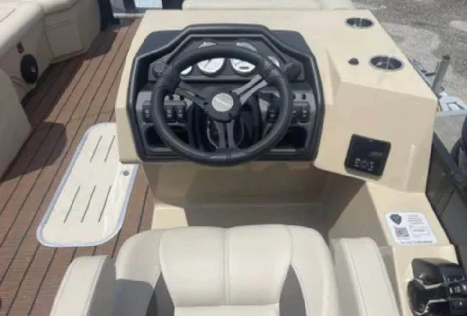 2025 Bentley - Image 2 of 11