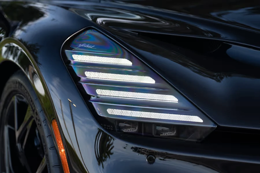 2025 Bugatti Chiron - Image 20 of 31