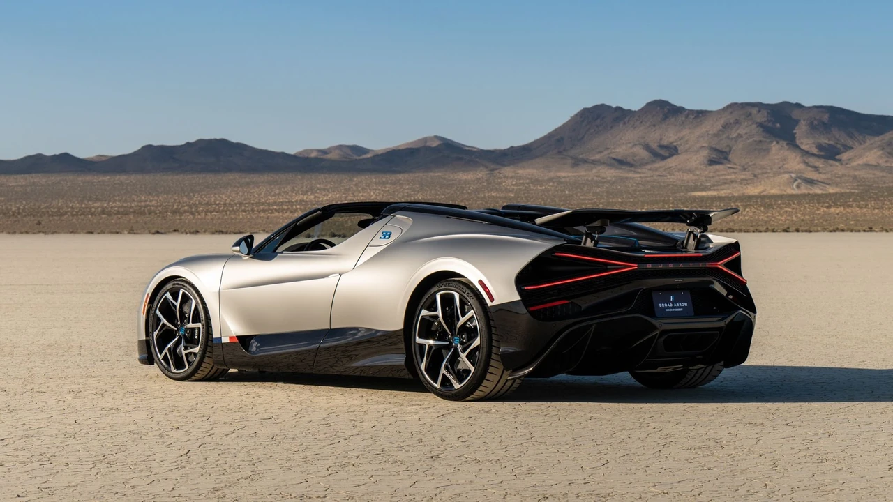 2025 Bugatti Bolide - Image 23 of 31